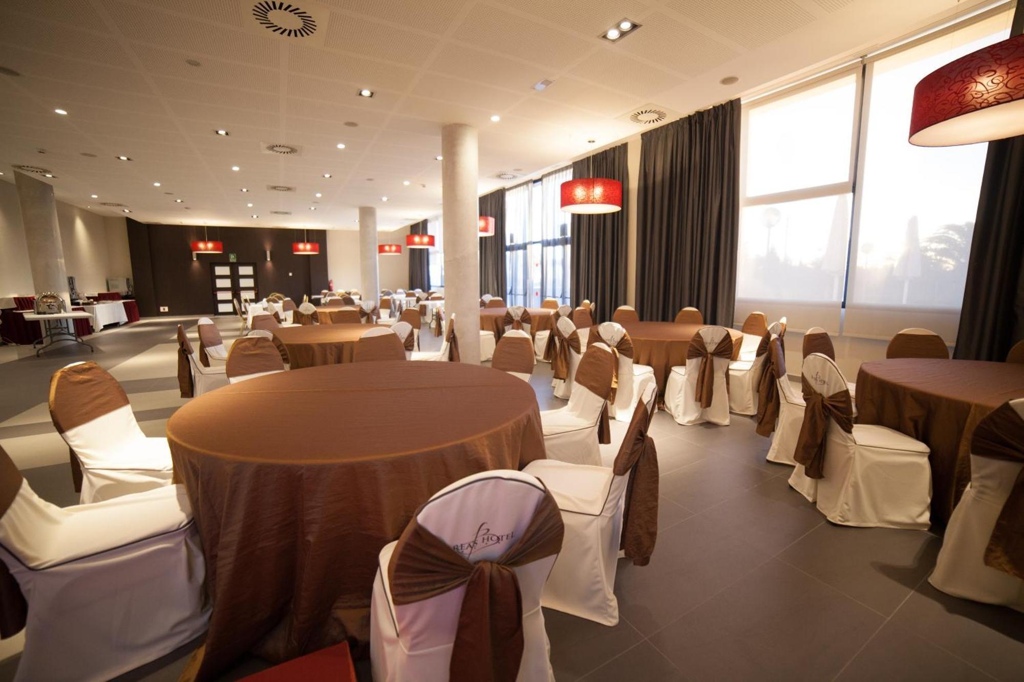 Brea'S Hotel Reus Exterior photo
